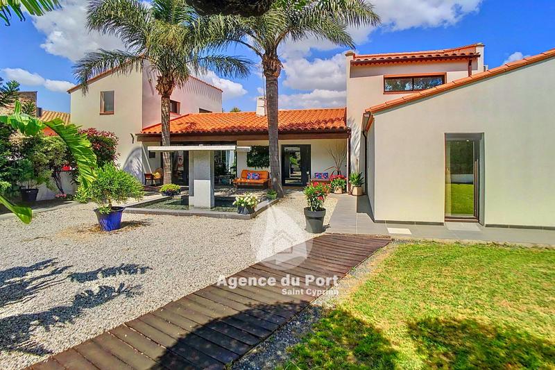 Villa - 200 m² - 6 pièces