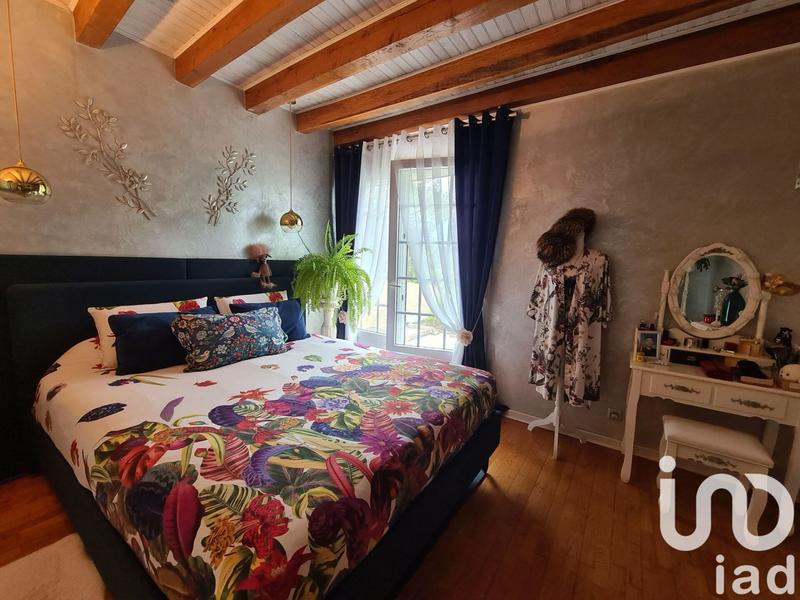 Maison - 202 m² - 6 pièces