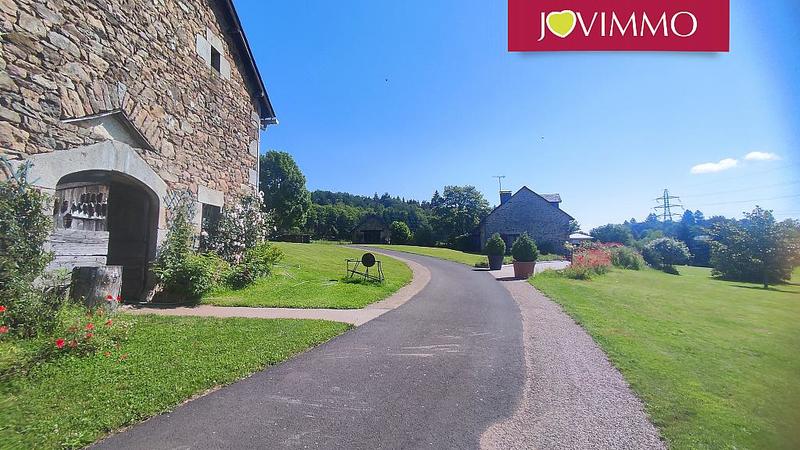 Maison - 148 m² - 5 pièces