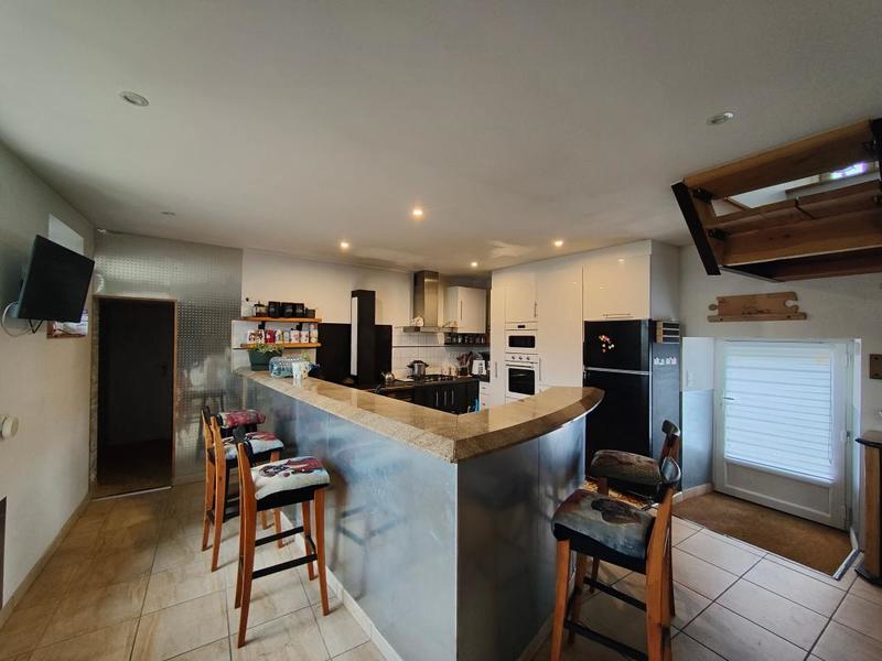 Maison - 162 m² - 3 pièces