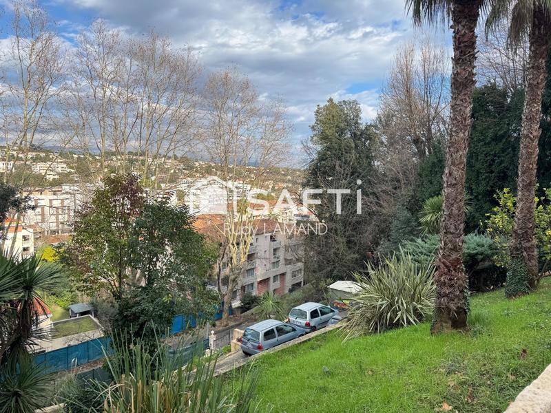 Maison - 85 m² - 3 pièces