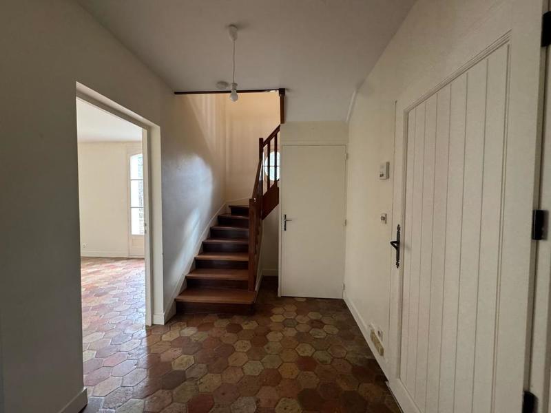 Maison - 136 m² - 6 pièces