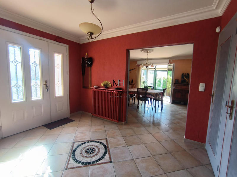 Maison - 166 m² - 9 pièces