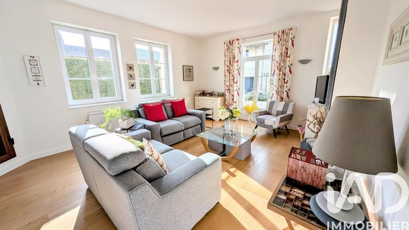 Maison - 165 m² - 6 pièces