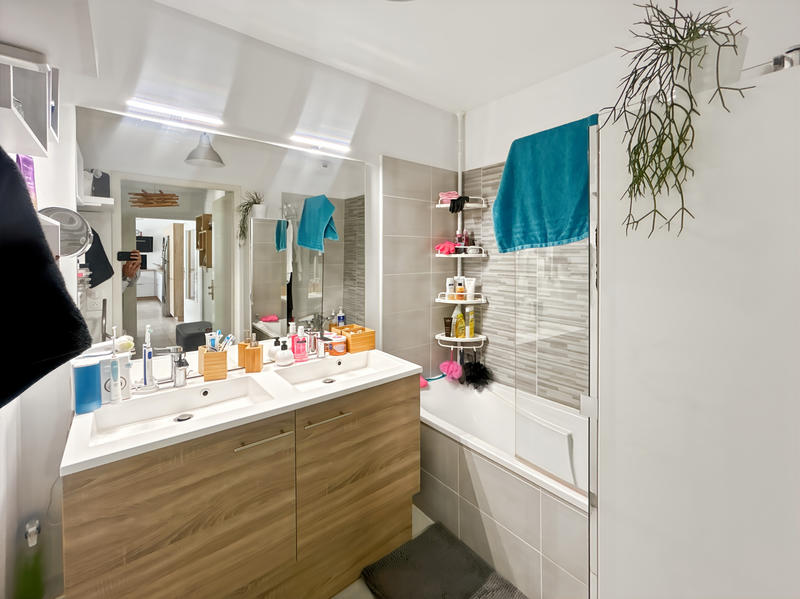 Appartement - 82 m² - 4 pièces