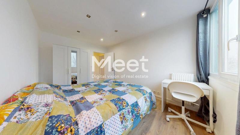 Appartement - 102 m² - 5 pièces