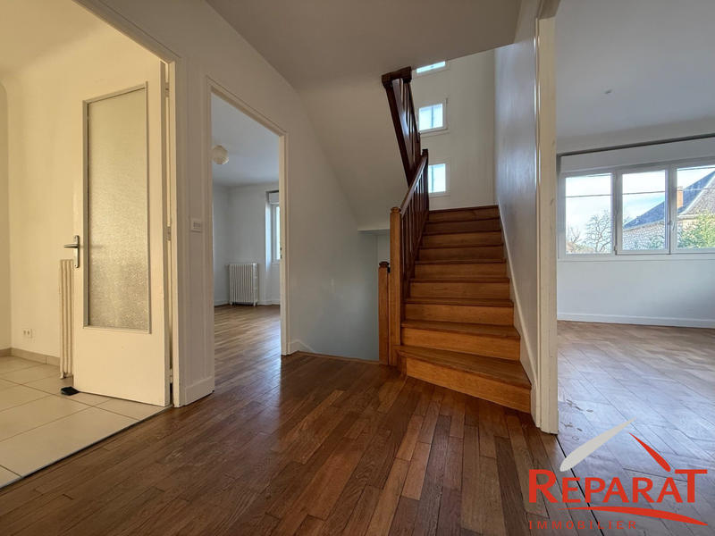 Maison - 101 m² - 5 pièces