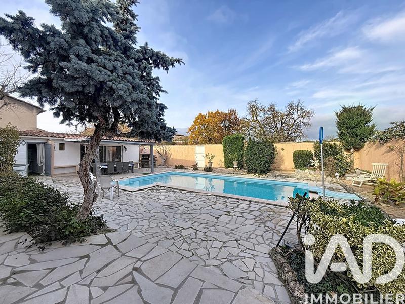 Maison - 107 m² - 5 pièces