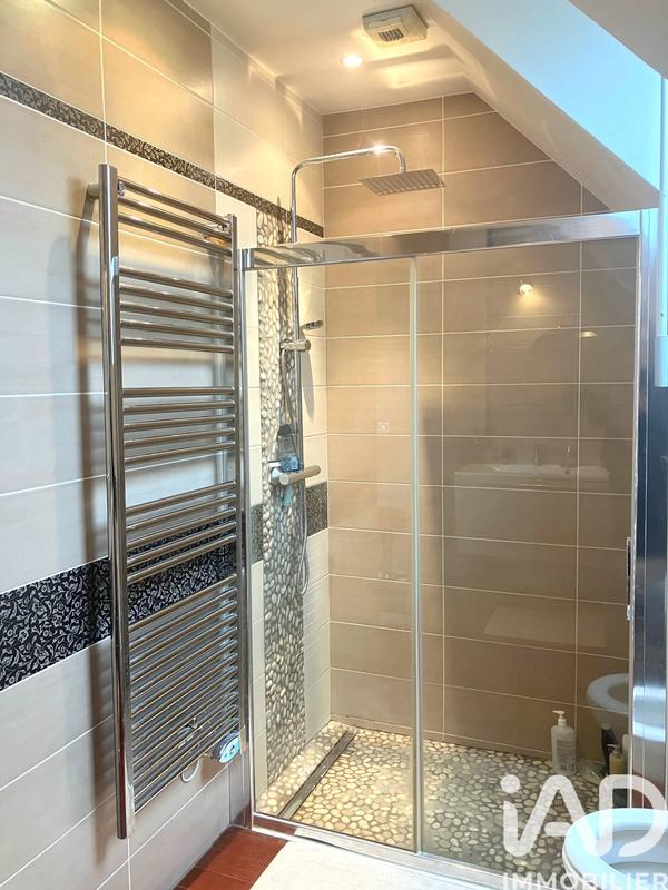 Maison de maîtres - 317 m² - 10 pièces