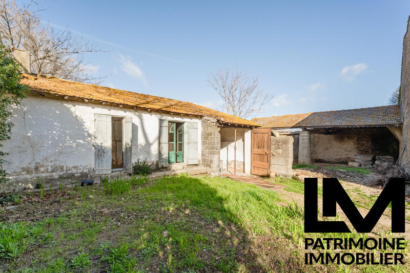 Maison ancienne - 186 m² - 2 pièces