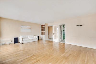 Appartement - 91 m² - 4 pièces