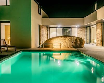 Maison - 236 m² - 8 pièces