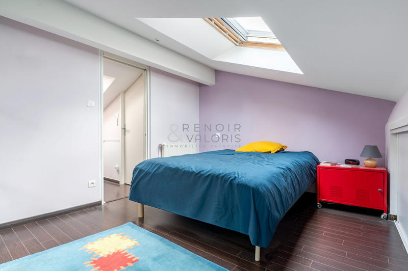 Appartement - 101 m² - 5 pièces