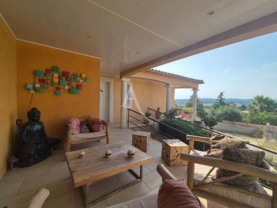 Maison - 80 m² - 3 pièces