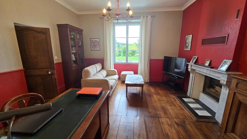 Maison de maîtres - 396 m² - 10 pièces