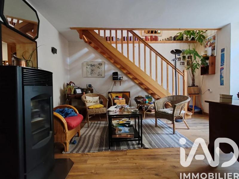 Maison - 121 m² - 5 pièces