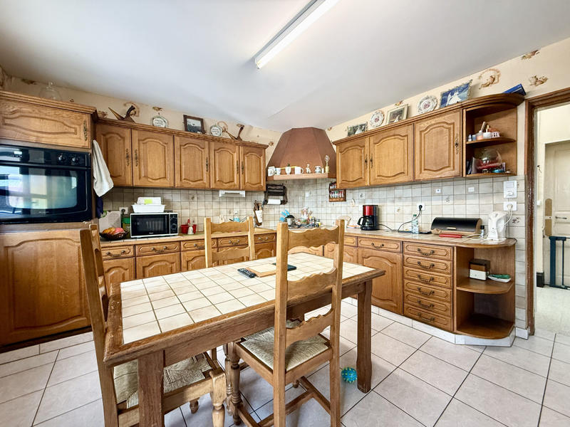 Maison - 141 m² - 6 pièces