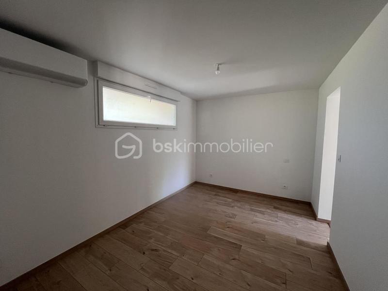 Maison traditionnelle - 146 m² - 6 pièces