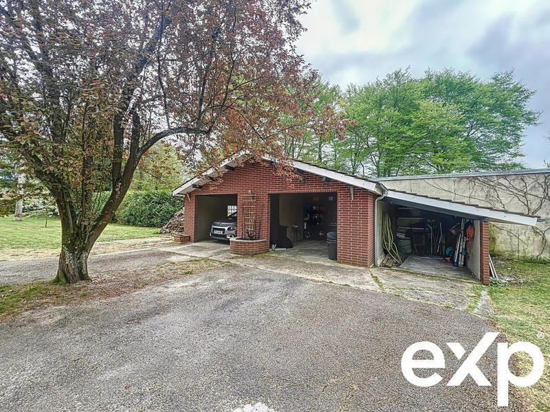 Maison - 186 m² - 7 pièces