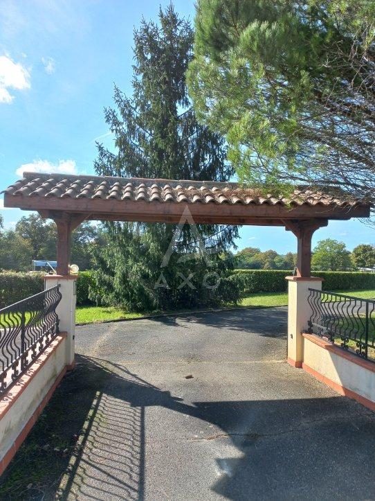 Propriété - 188 m² - 4 pièces