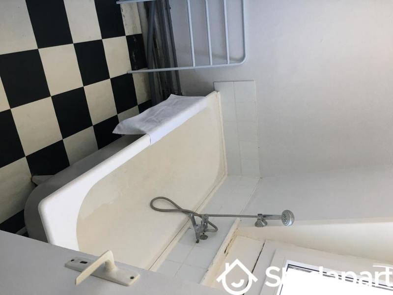 Chambre - 12 m² - 1 pièce