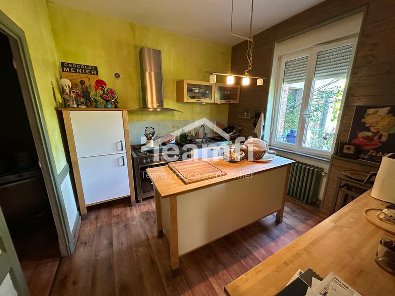 Maison ancienne - 210 m² - 6 pièces