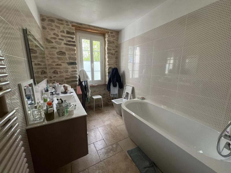 Maison de village - 285 m² - 12 pièces