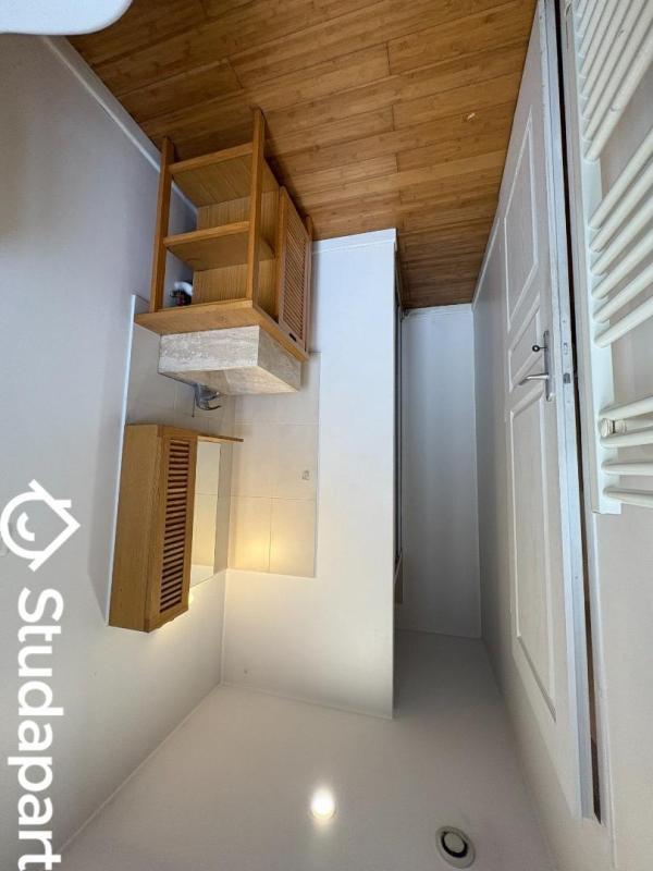 Chambre - 13 m² - 1 pièce