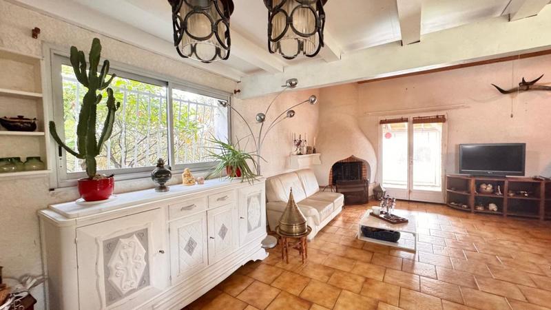 Maison - 104 m² - 4 pièces