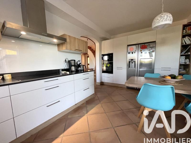 Maison de maîtres - 217 m² - 8 pièces