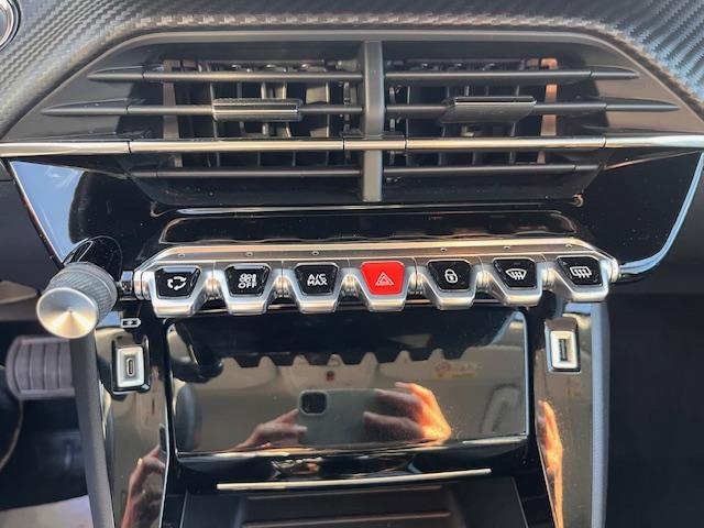 Peugeot 2008 BlueHDi 130 SetS Eat8 Allure