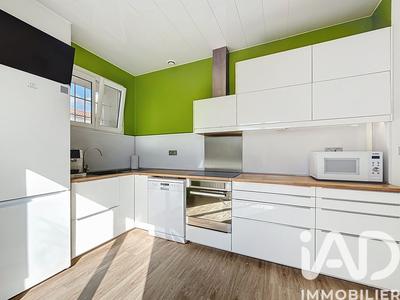 Maison - 106 m² - 5 pièces