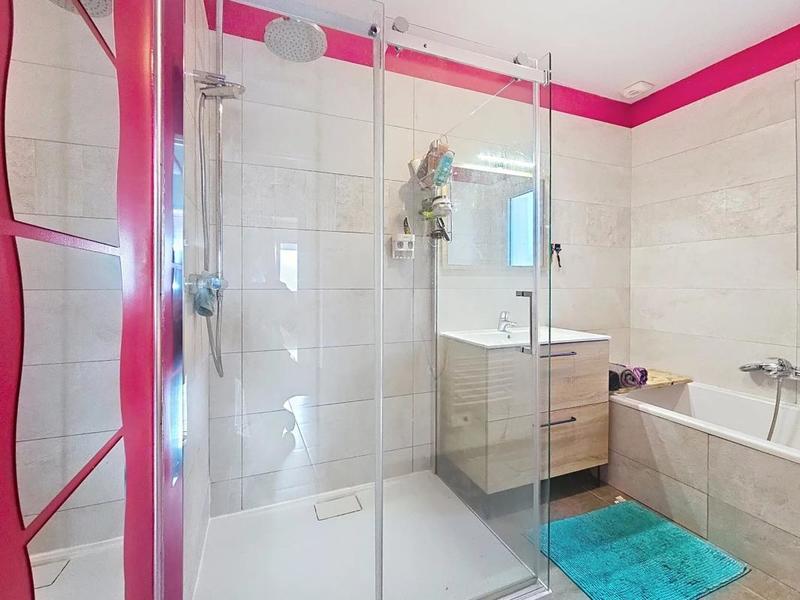 Maison - 94 m² - 4 pièces