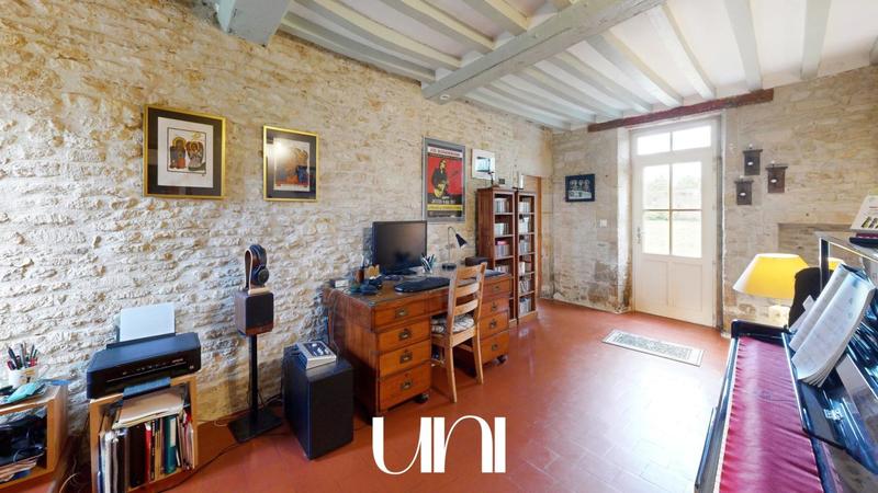 Maison - 228 m² - 7 pièces