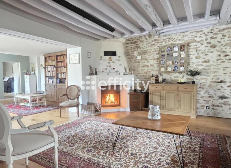 Maison ancienne - 247 m² - 12 pièces