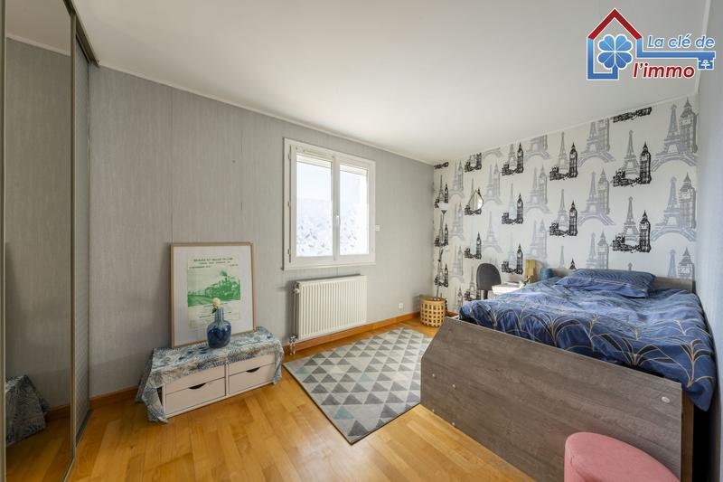 Maison - 129 m² - 7 pièces