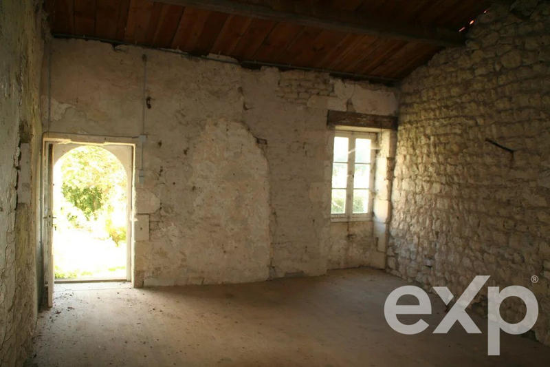 Maison - 180 m² - 8 pièces