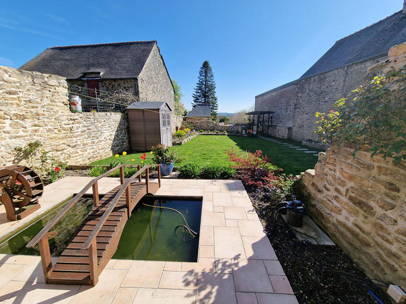 Maison - 185 m² - 6 pièces