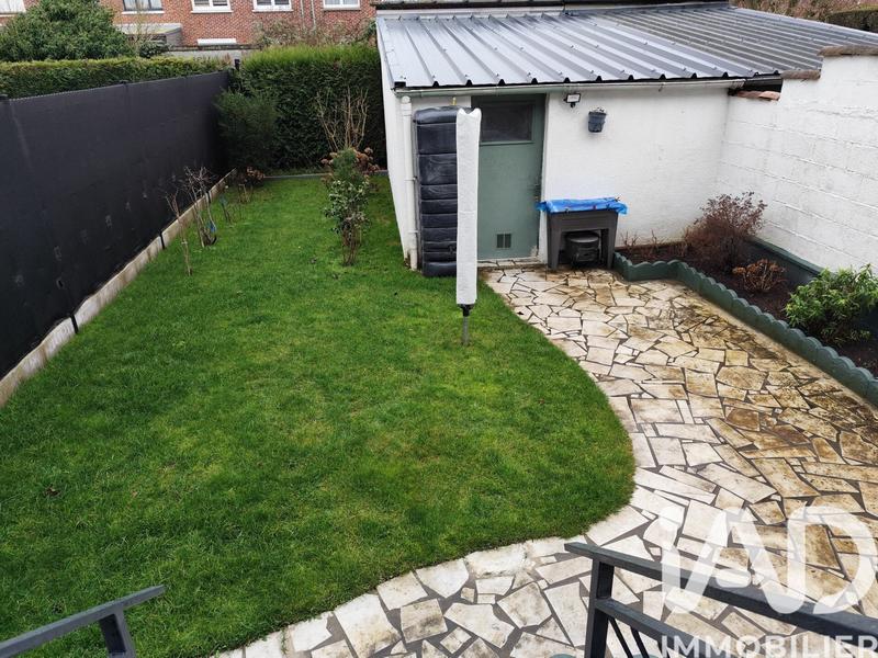 Maison - 90 m² - 5 pièces