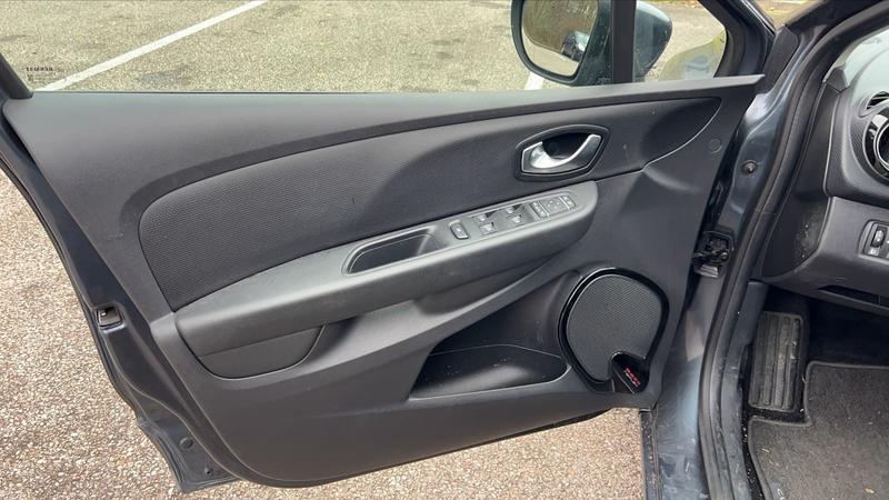 Renault Clio 1.2 TCe Energy 120 Edc6 Intens