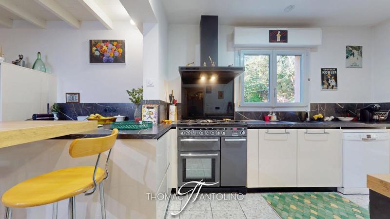 Maison - 160 m² - 5 pièces