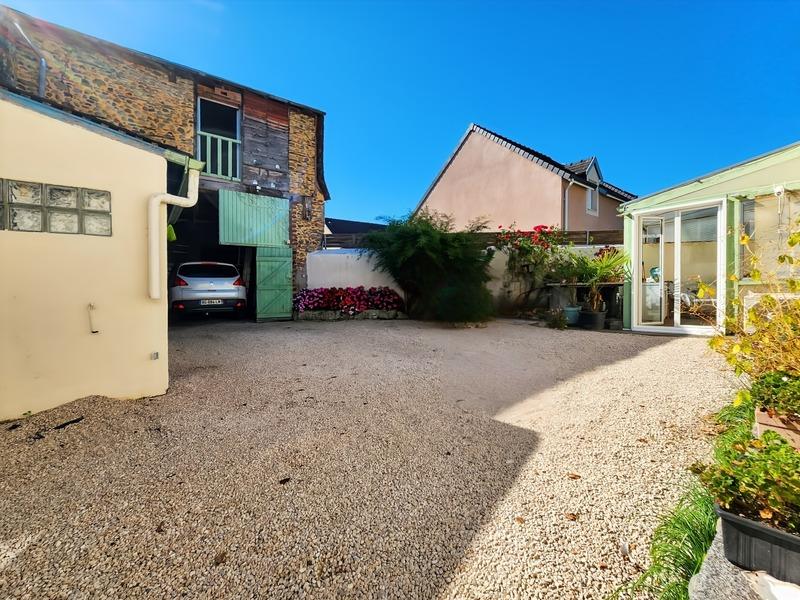 Maison de village - 100 m² - 5 pièces