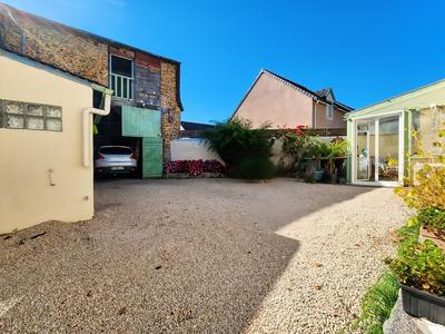 Maison de village - 100 m² - 5 pièces