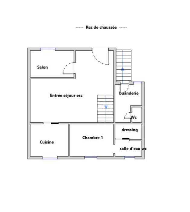 Maison - 223 m² - 7 pièces