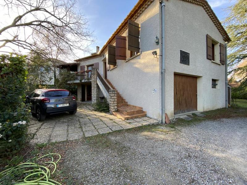 Villa - 143 m² - 6 pièces