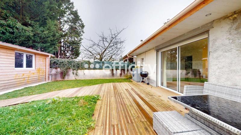 Pavillon - 134 m² - 5 pièces