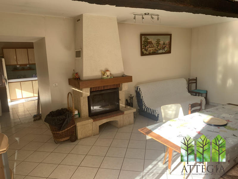 Maison - 85 m² - 7 pièces