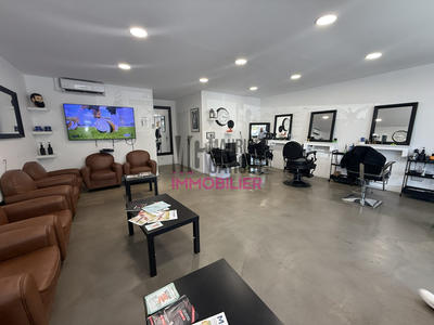 Fonds de commerce - Local d'activité / Entrepôt - 221 m²