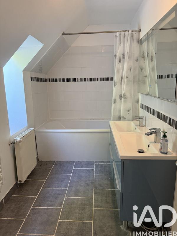 Maison - 140 m² - 7 pièces