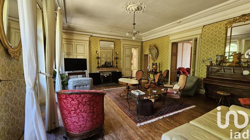 Château - 577 m² - 8 pièces